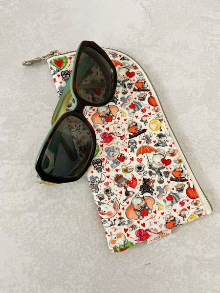 Glasses Case - Critterosity Wittle Wovers