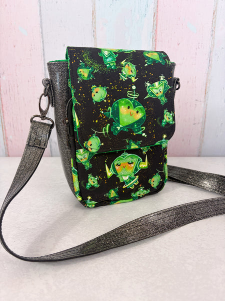 Everyday Crossbody - Critterosity Clovies